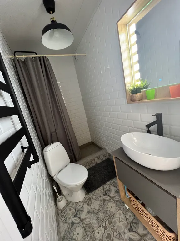 Коттедж Дом на берегу озера Селигер в сосновом бору — Осцы