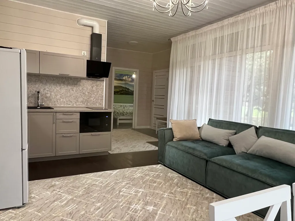 Элитный дом с озером и банным чаном