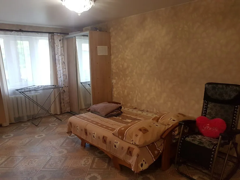 Квартира рядом с центром поселка