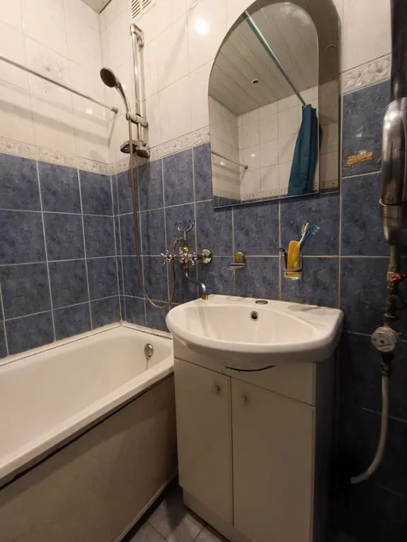 Квартира Квартира 3 раздельные комнаты 9 человек максимум, 6 раздельных спальных мест. — Колпино