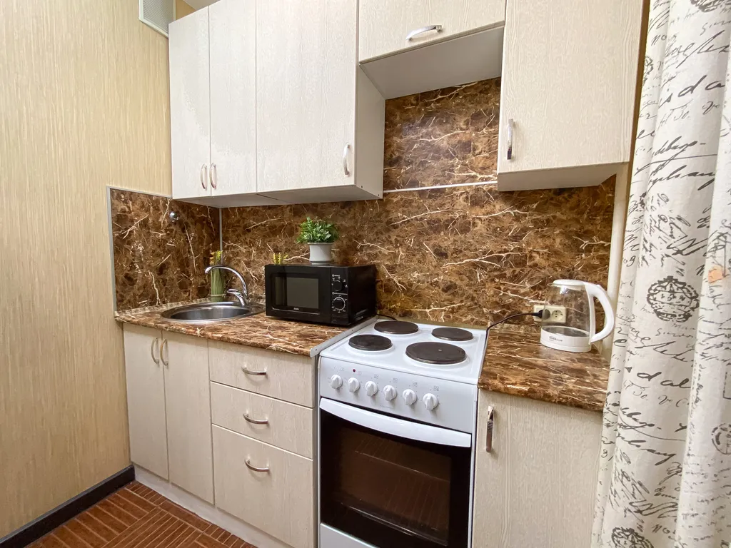 Уютная квартира у кинотеатра Луна