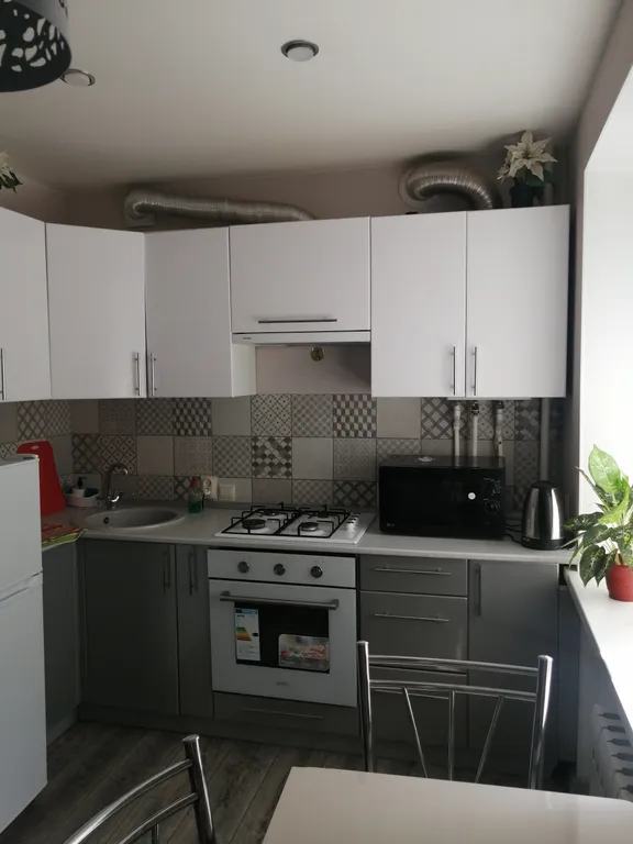 Уютная квартира в центре города — аренда посуточно в Каменск-Шахтинский