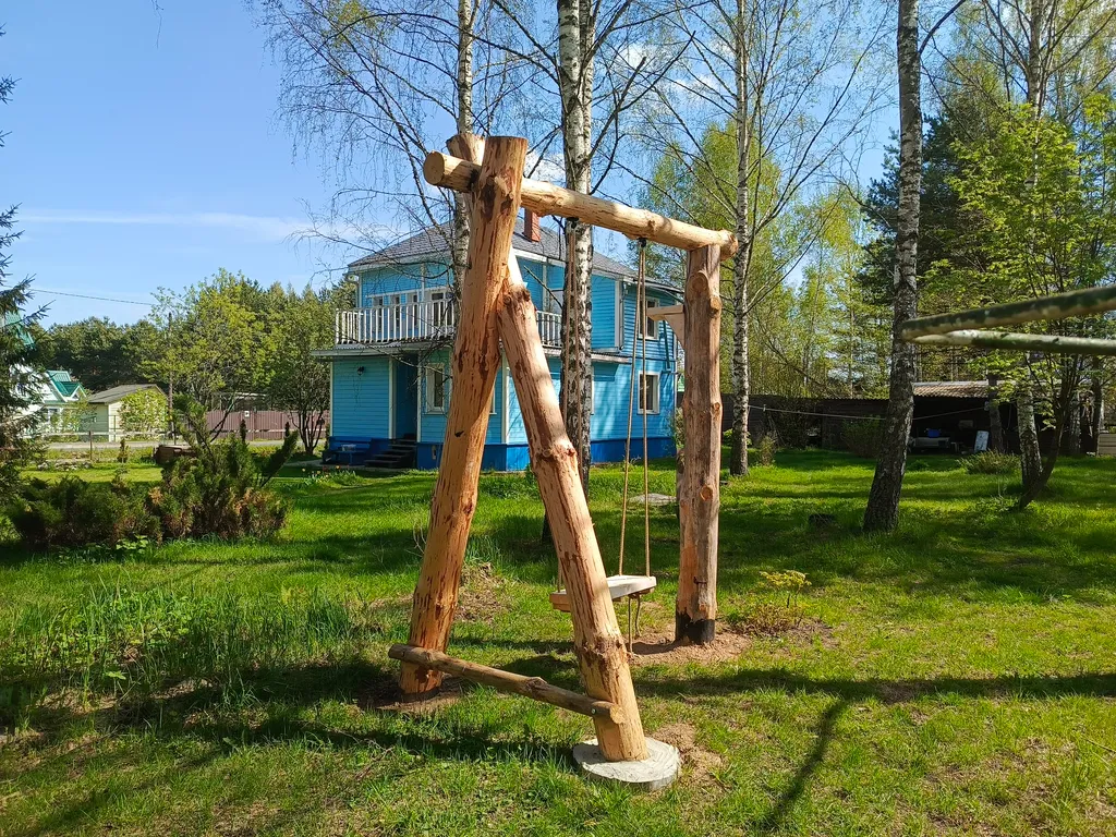 Дом на большом лесном участке