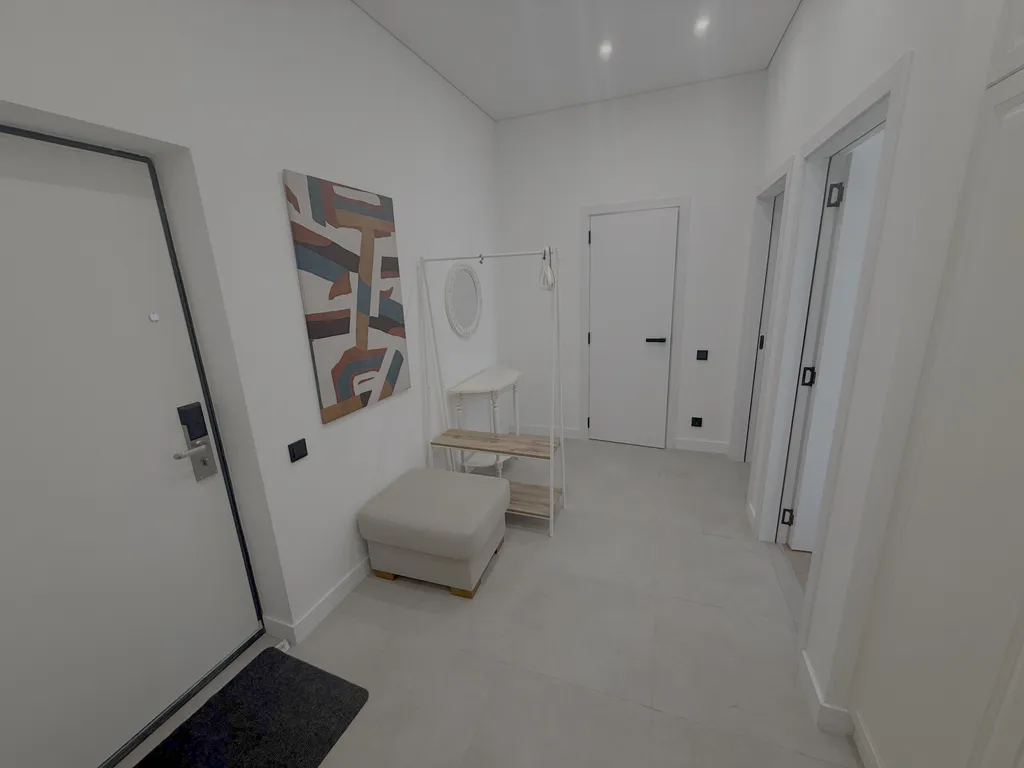 Супер квартира над Артеком с парковкой и бассейном бесплатно