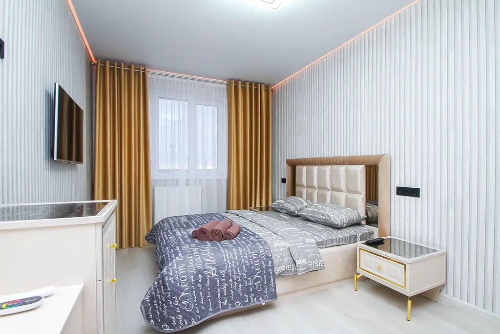 Просторная 1 комнатная квартира с 2 раздельными спальными местами — аренда посуточно в Сургут