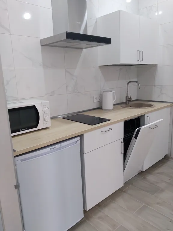 Квартира Квартира Студия в 100 метрах от набережной и моря — Новороссийск