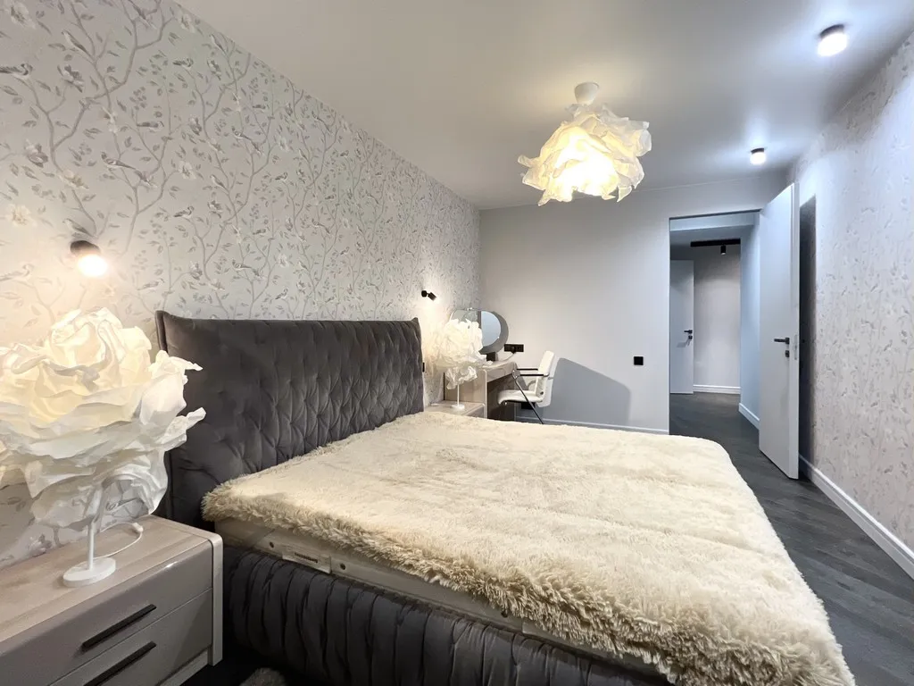 3-комнатная квартира на Набережной