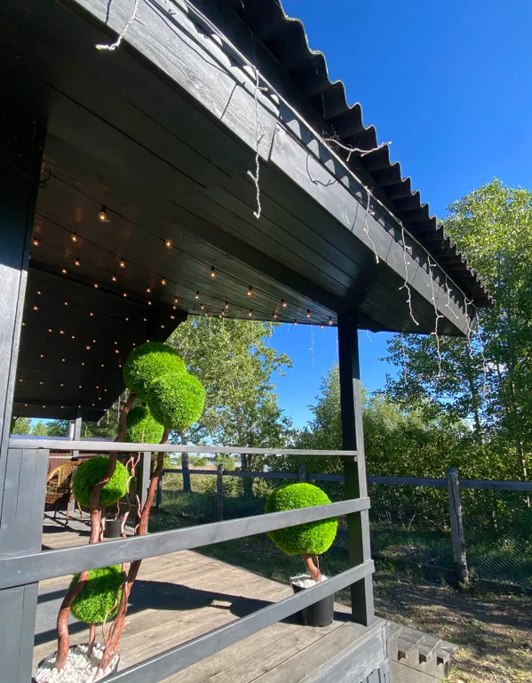 Загородный дом Loft lodge на берегу реки Ангара