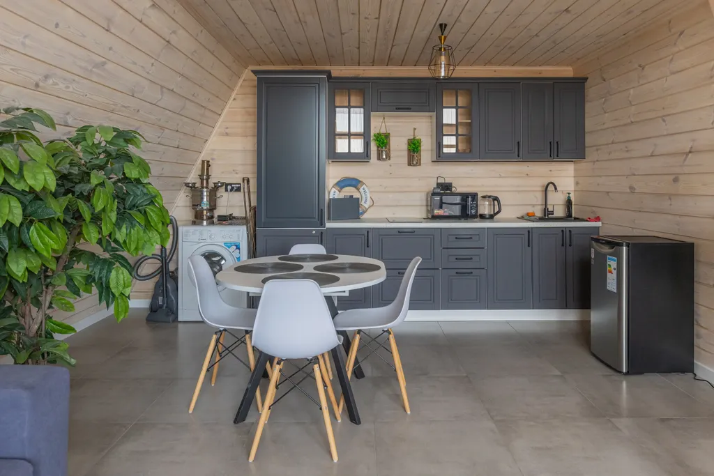 Уютный домик на берегу моря