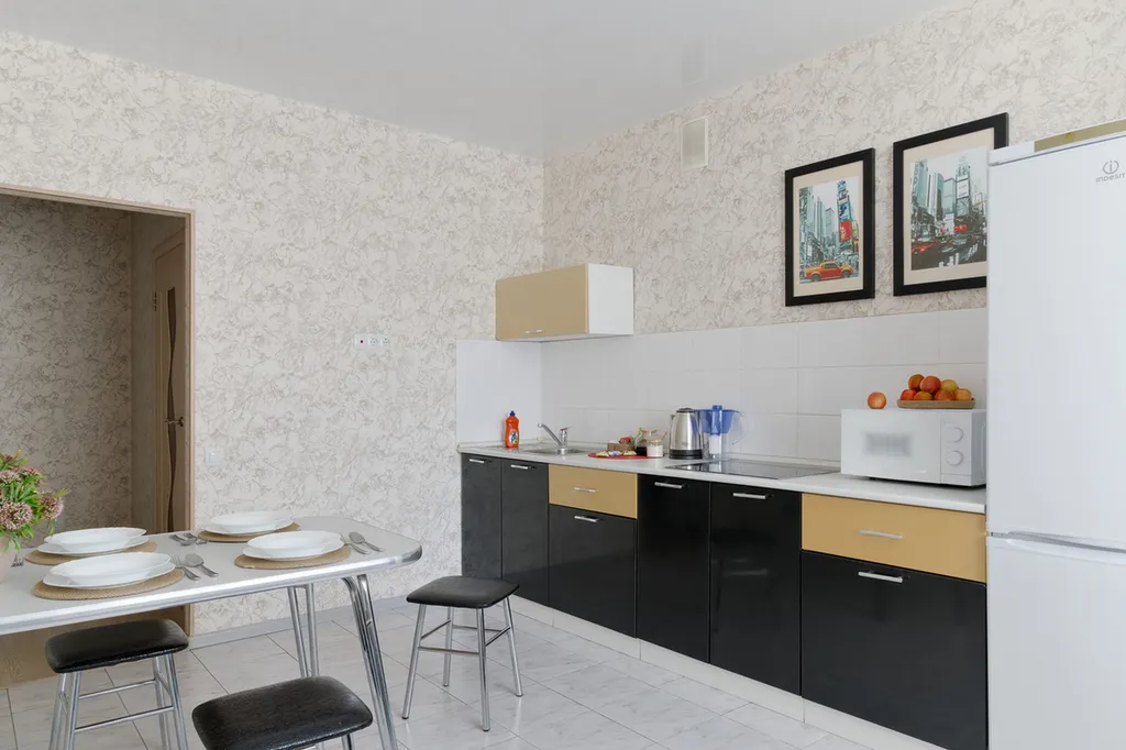 Просторная 1-комнатная квартира в центре рядом с ТЦ Суворовский