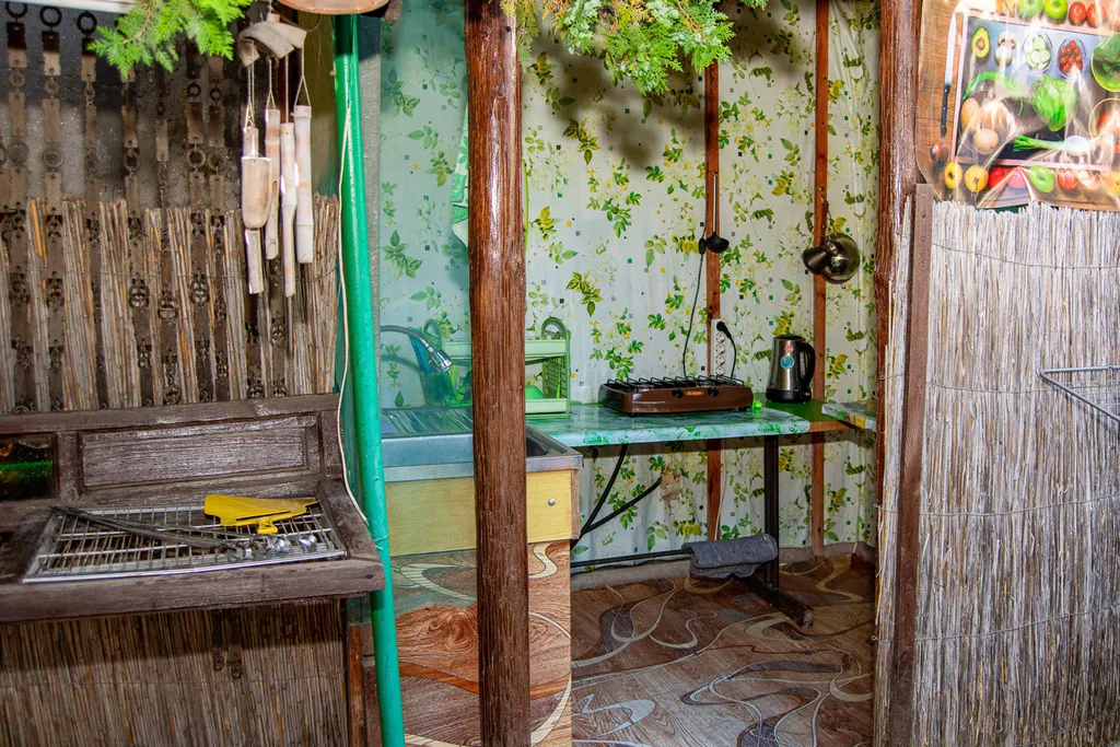 Семейные апартаменты с отдельным уютным двориком