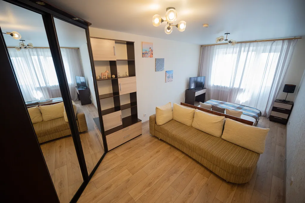 Квартира Однокомнатные Апартаменты с балконом на Копылова — Красноярск