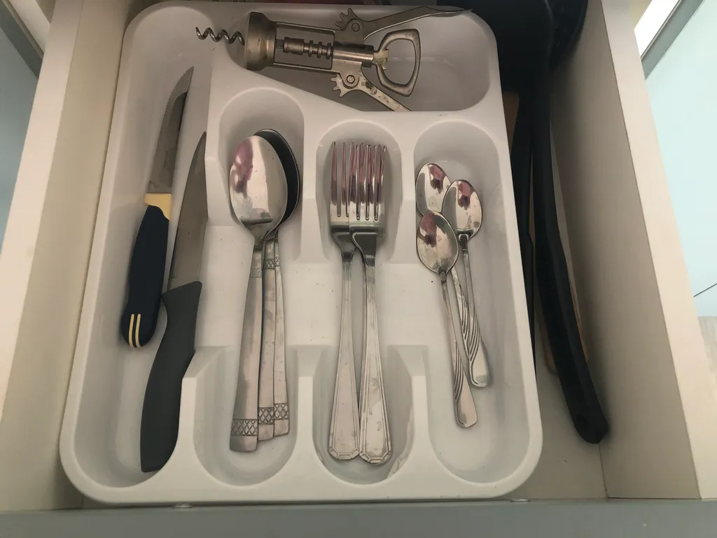 Студия возле ашана и ленты