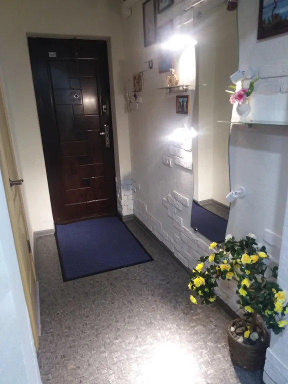 Уютная квартира в центре — аренда посуточно в Ангарск