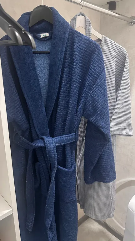 Уютная однокомнатная квартира- студия 
От центра -10 минут на машине