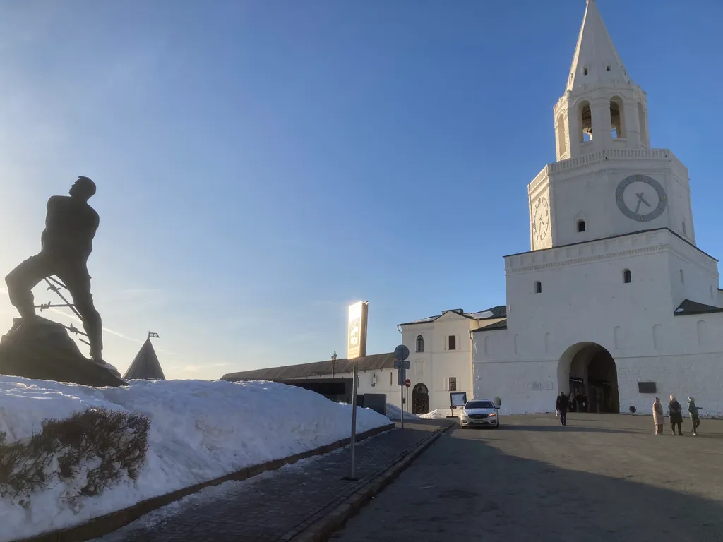 Квартира Огромная квартира возле метро — Казань
