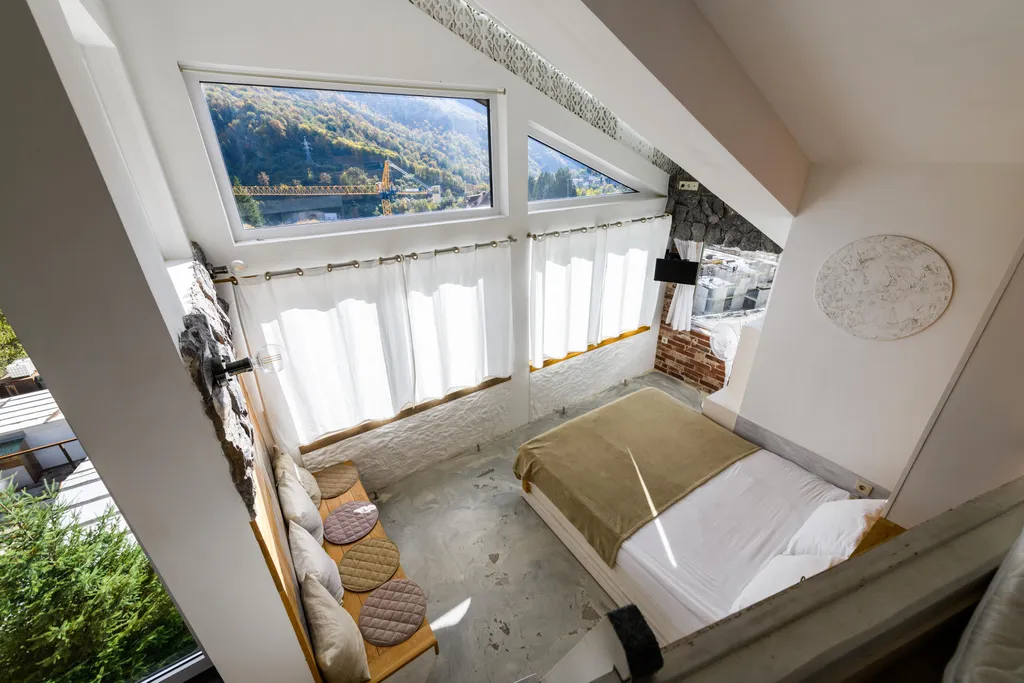 Лофт с панорамными видами