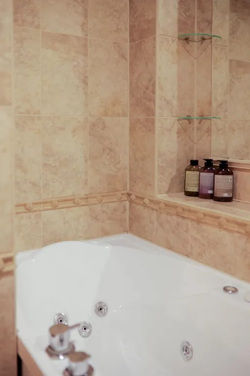 4-комнатная Квартира