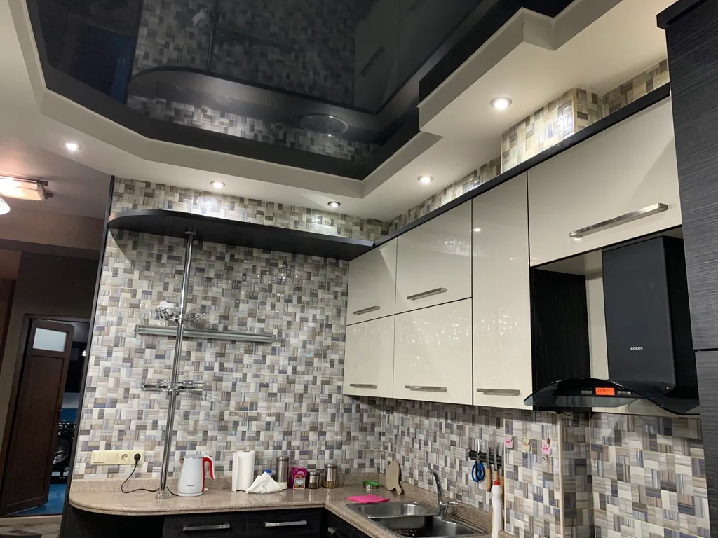 Большая квартира в старом городе