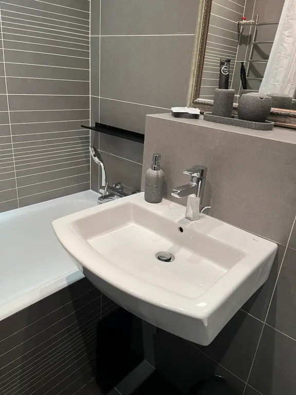 Апартаменты с гамаком, фикусом и Яндекс станцией Алиса