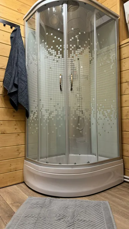 Уютный дом в лесной тиши