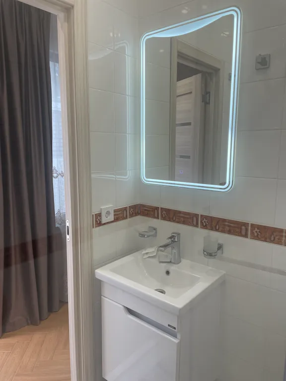 Коттедж Дом-студия с новым ремонтом — Геленджик