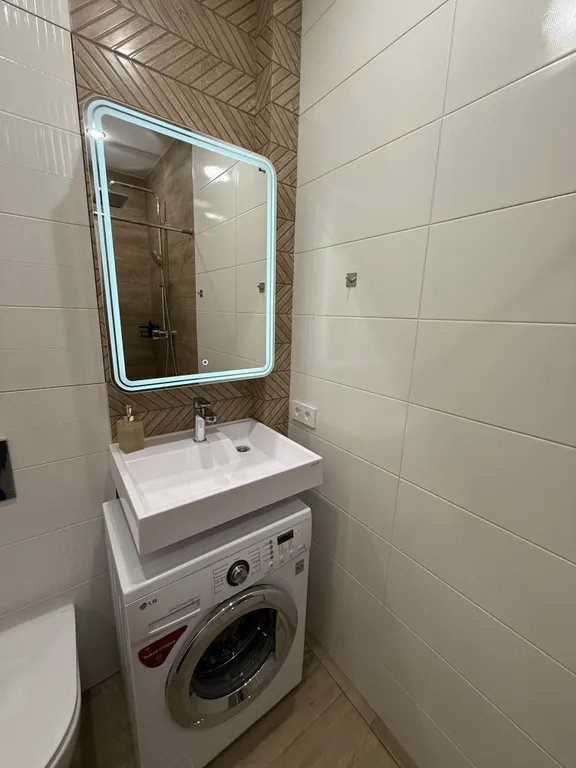 Уютная студия с современными ремонтом