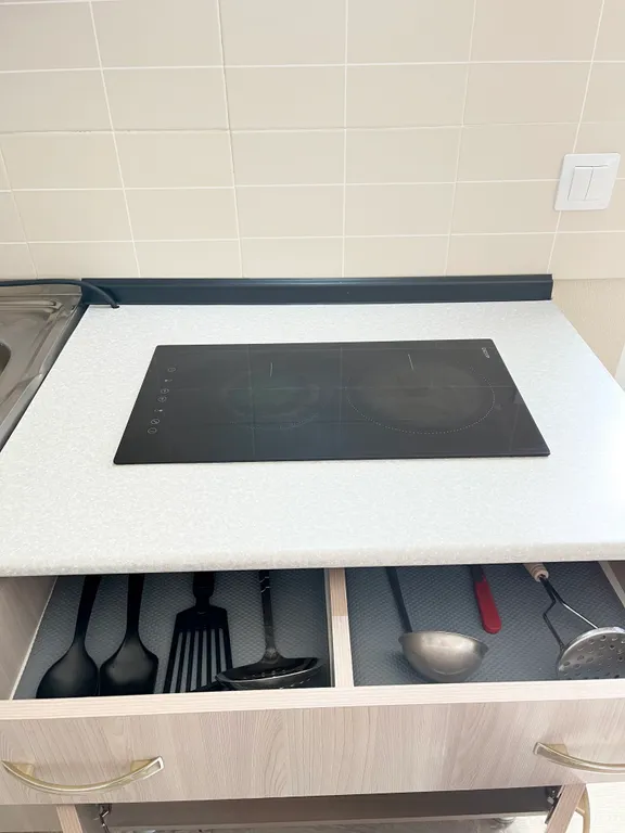 Двухклмнаиный пятиместный номер 100 метров до моря со своей кухней