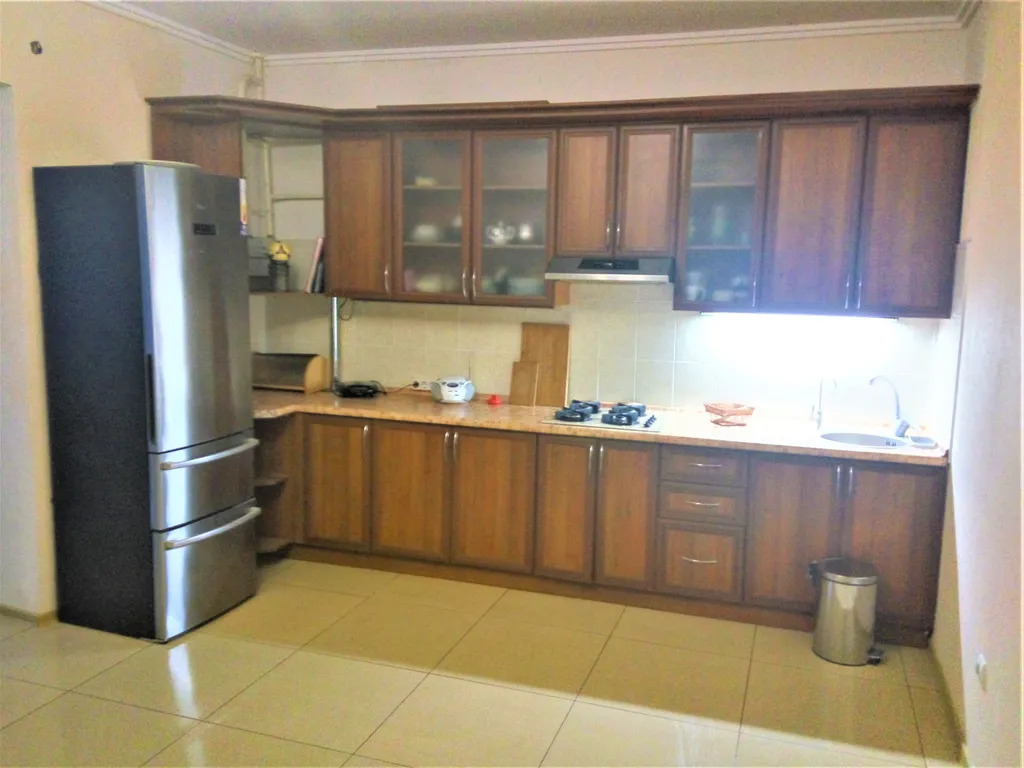 4-комнатная Квартира