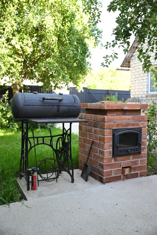 Лесной коттедж