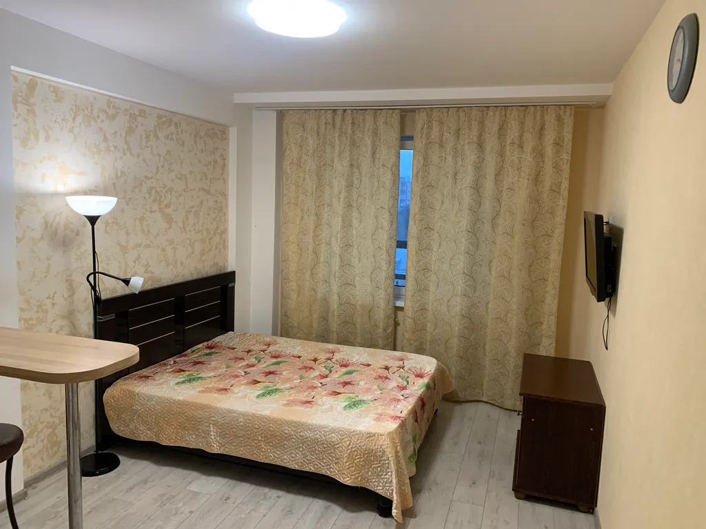 Квартира в центре города жк Алые паруса