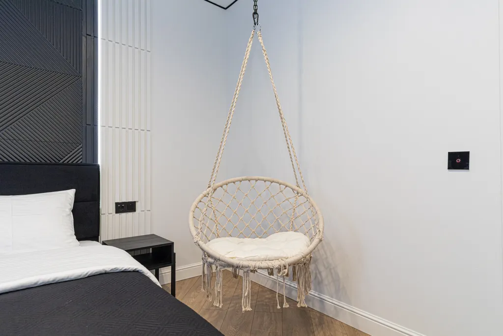 Квартира Светлая квартира с дизайнерским ремонтом Алисой и качелями в спальне — Краснодар