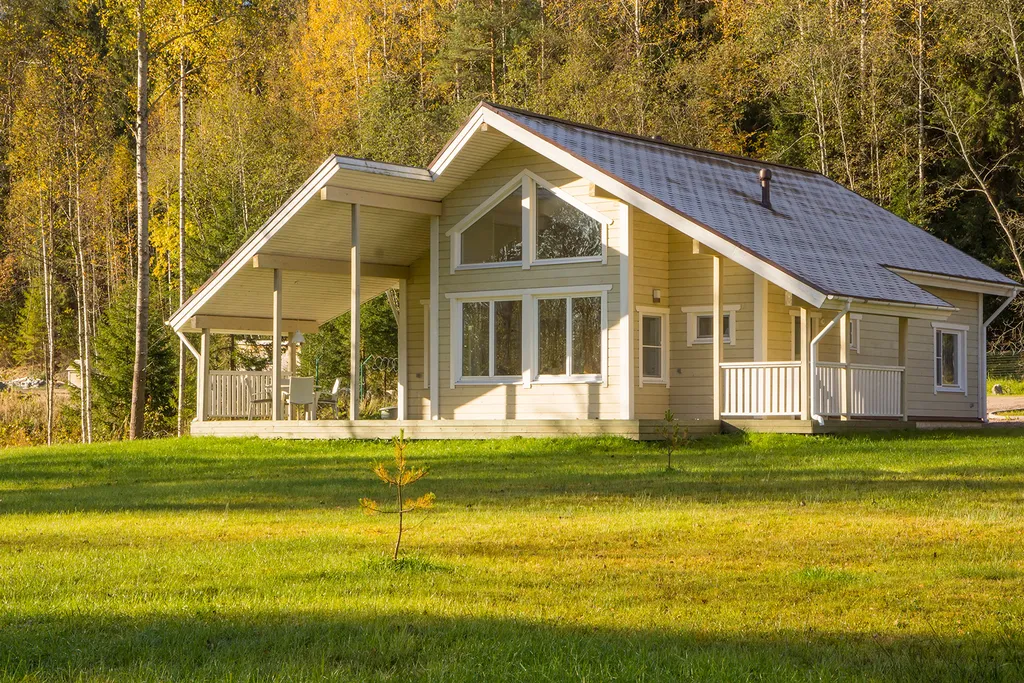 Коттедж с сауной и камином