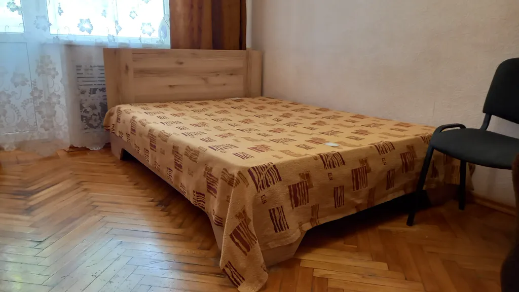 Сдаю свою квартиру посуточно в центре города.