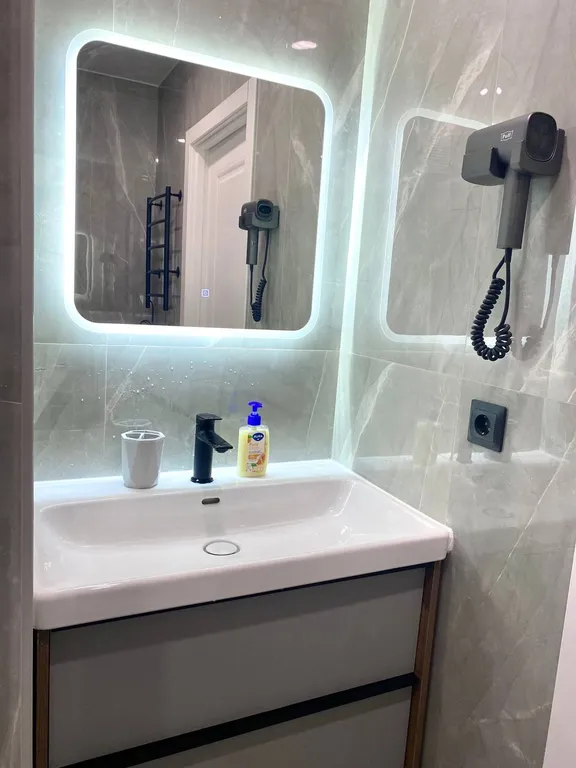 Квартира Комфортная квартира в светящемся доме с парковкой — Шушары