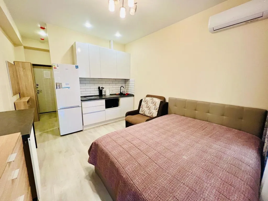 Светлая квартира с террасой рядом с морем