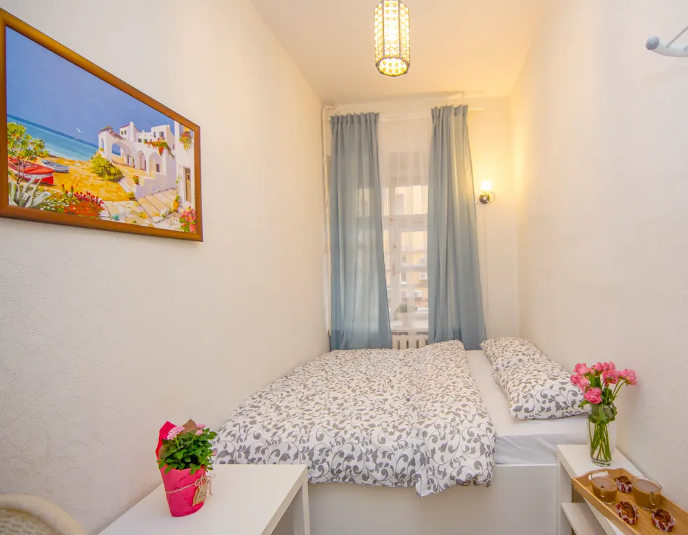 Квартира Квартира Two steps to the Hermitage 4BR Apartment — Санкт-Петербург