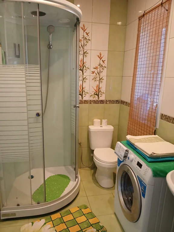 Домик у реки