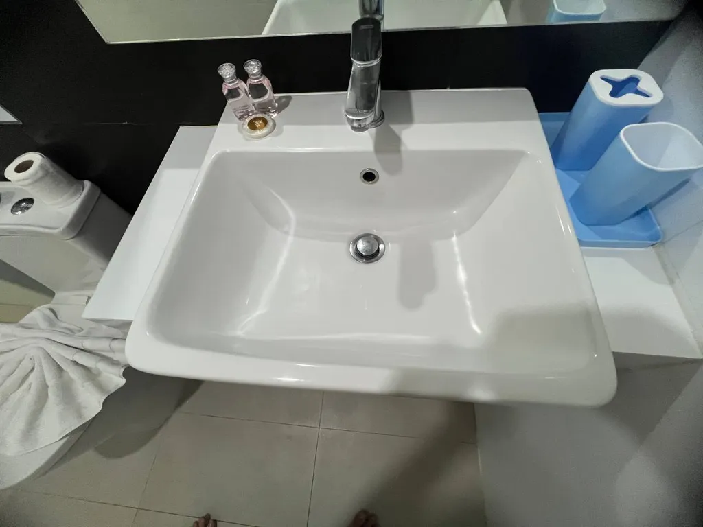 Студия после ремонта с потрясающим видом в центре Каты