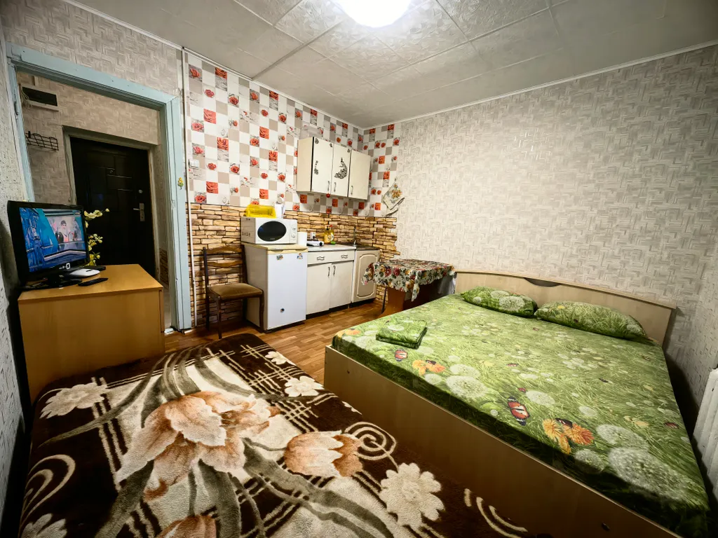 Студия рядом с Больницей 21 и Клиникой Мать и дитя