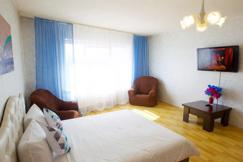 Квартира Квартира Просторная и уютная у ТРЦ Планета — Красноярск