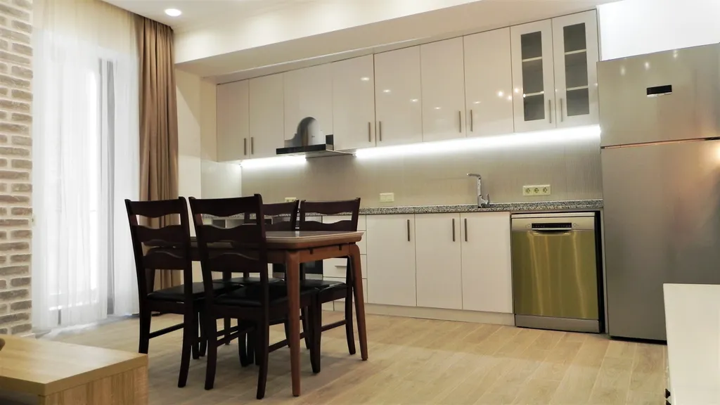 Уютная квартира в центре города у моря