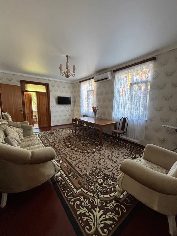 Просторный дом у моря