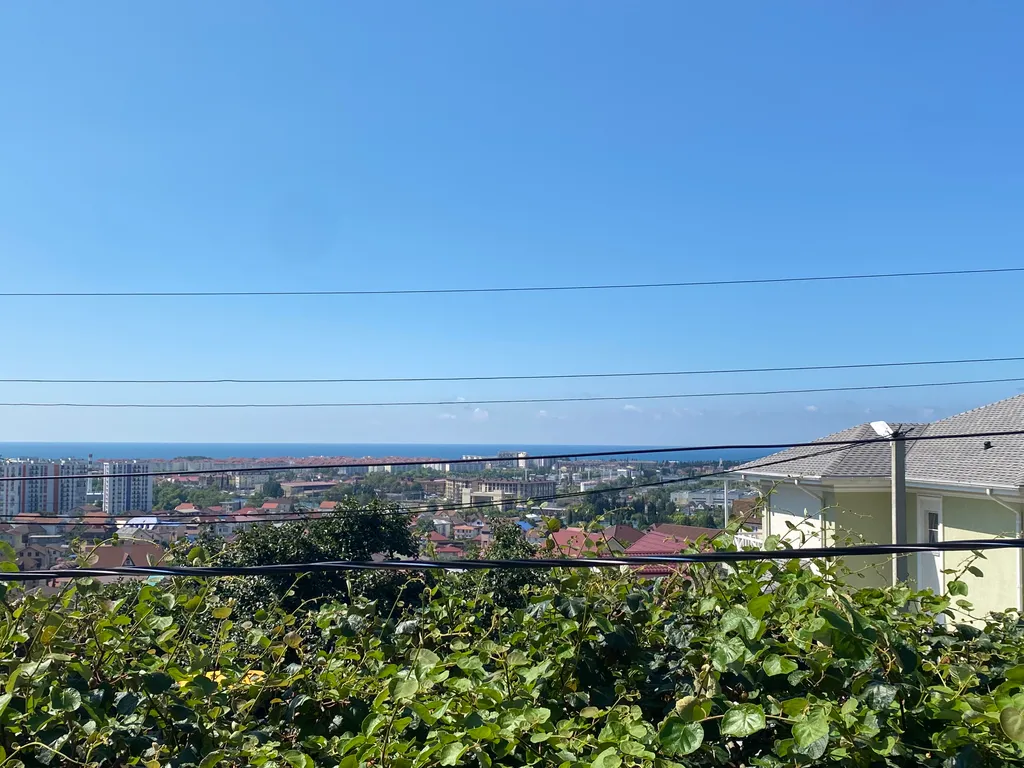 Коттедж Уютный дом на холме с красивыми видами на море, олимпийские объект — Сочи