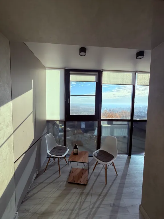 Просторная квартира-студия с лучшим видом в городе