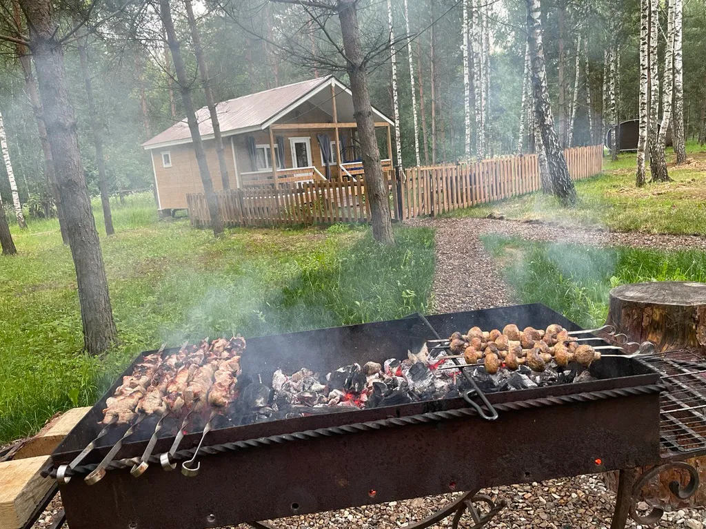 Отдых в лесу с баней и горячим чаном