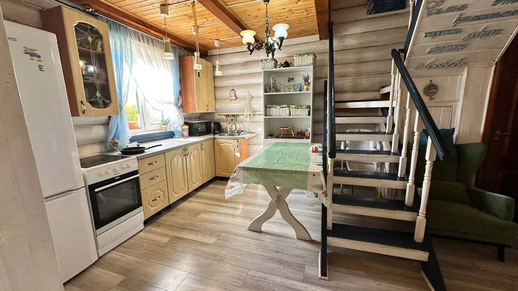 Уютный домик недалеко от реки Волги