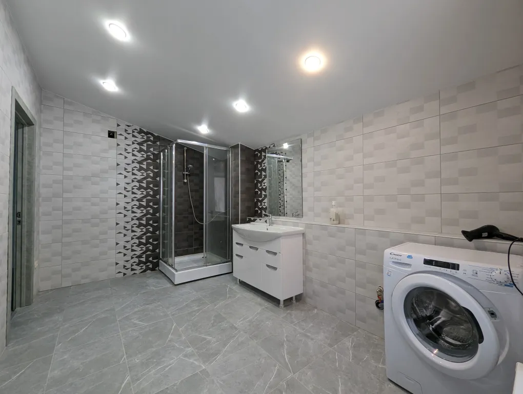 Коттедж с баней