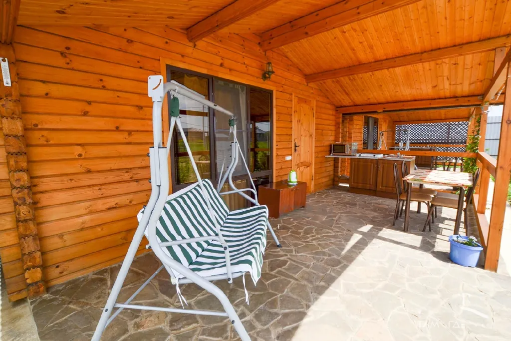 Коттедж Коттедж с террасой у моря — Кучугуры