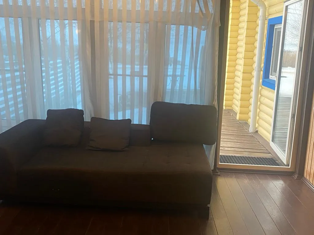 Коттедж 4-комнатный Дом — Луга